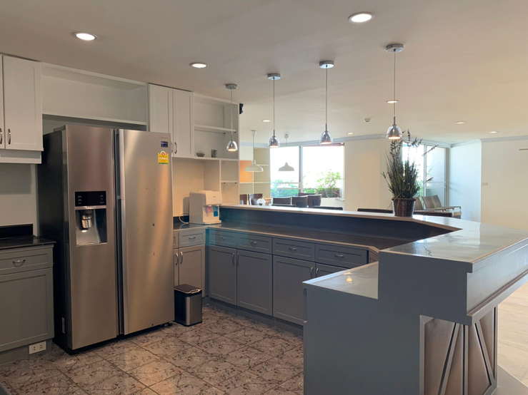 ให้เช่าคอนโด ไทปิง ทาวเวอร์ พื้นที่ 250 ตร.ม. 4 ห้องนอน เช่า 75,000 บ/ด