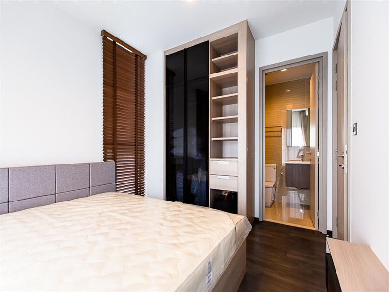 ให้เช่าคอนโด เดอะ ไลน์ อโศก-รัชดา พื้นที่ 34.75 ตร.ม. 1 ห้องนอน เช่า 20,000 บ/ด