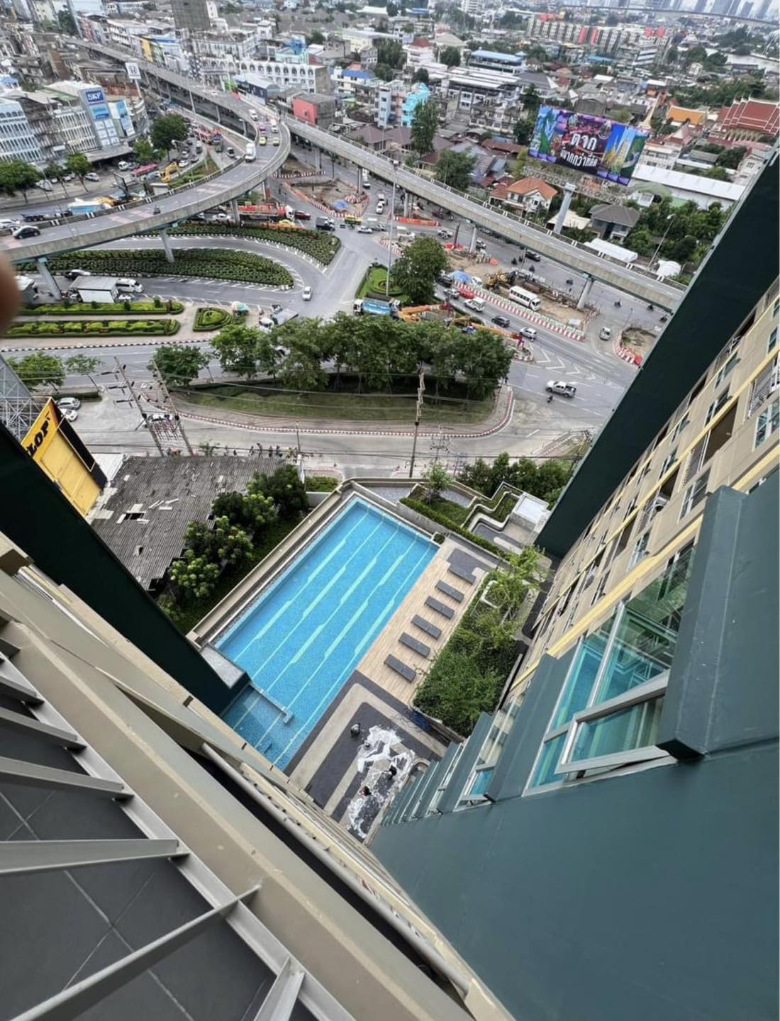 ให้เช่าคอนโด ลุมพินี วิลล์ สุขสวัสดิ์ พระราม 2 พื้นที่ 24 ตร.ม 1 ห้องนอน ราคา 7,000 บาท/เดือน