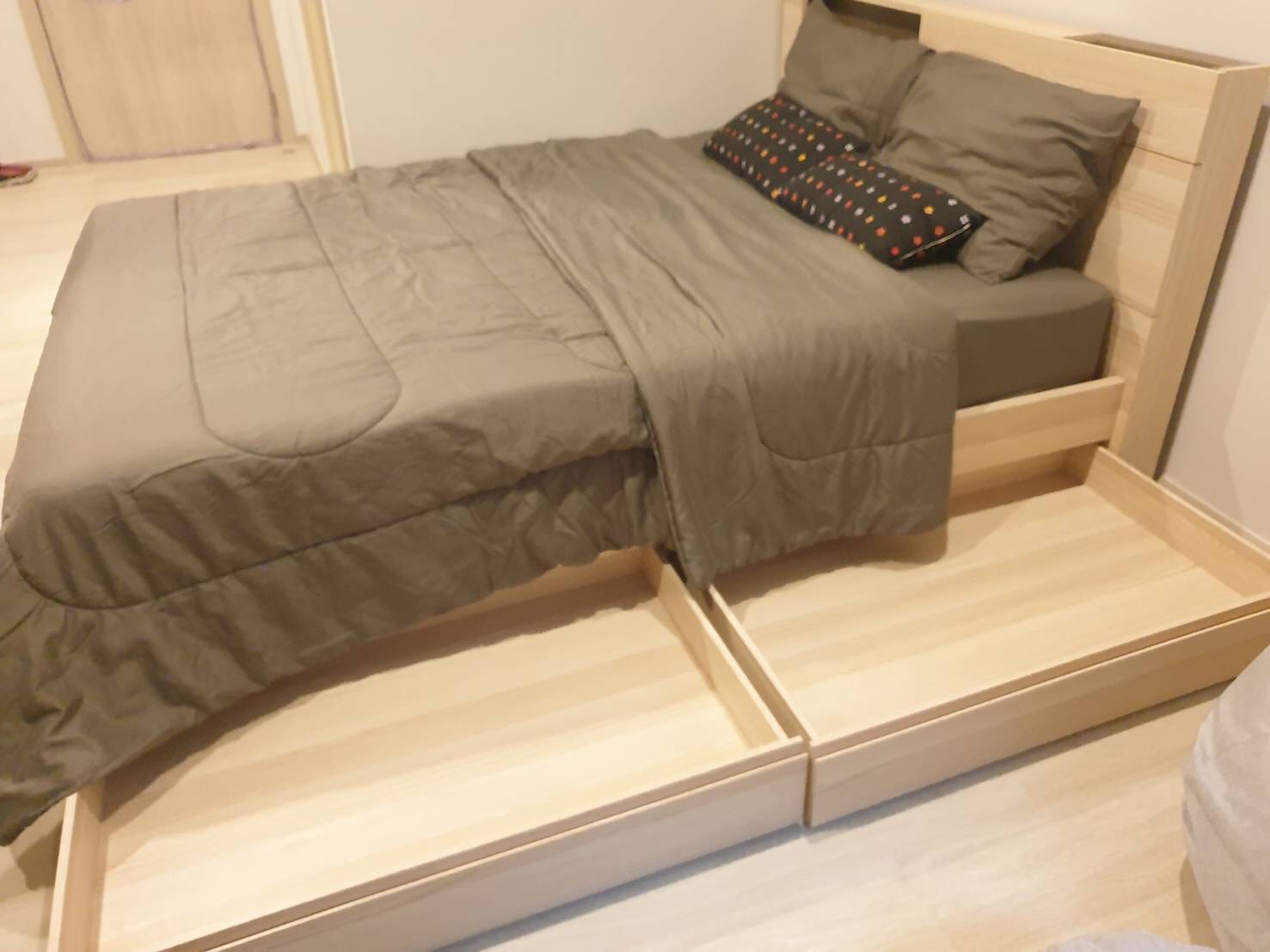 ให้เช่าคอนโด ไลฟ์ วัน ไวร์เลส พื้นที่ 24 ตรม. สตูดิโอ ราคาเช่า 18,000 บาท/เดือน