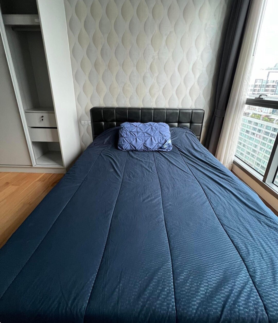 ให้เช่าคอนโด ไฮด์ สุขุมวิท 13 พื้นที่ 31 ตรม. 1 ห้องนอน ราคาเช่า 25,000 บาท/เดือน