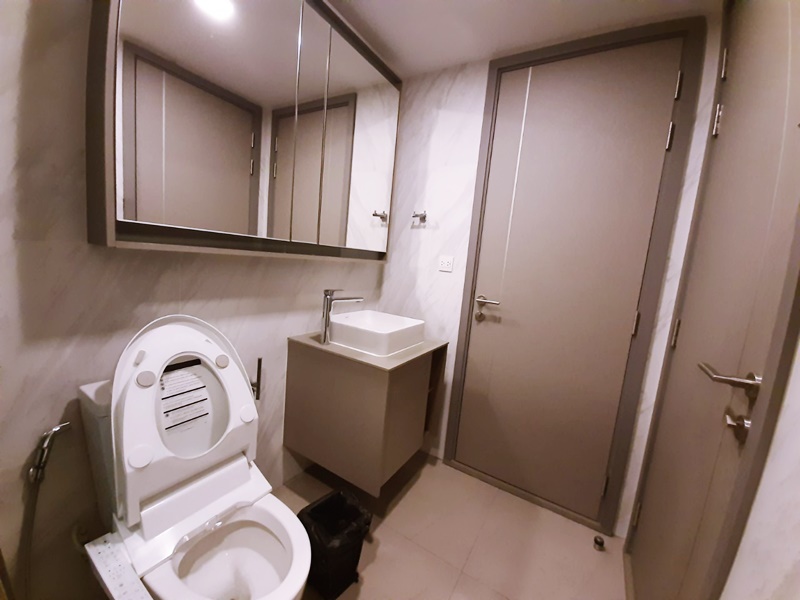 ขายคอนโด ทากะ เฮาส์ เอกมัย 12 พื้นที่ 44.75 ตร.ม. 2 ห้องนอน ขาย 9.5 ล้านบาท