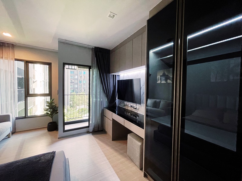 ให้เช่าคอนโด ไลฟ์ อโศก - พระราม 9 พื้นที่ 25 ตร.ม. ห้องสตูดิโอ เช่า 14,000 บ/ด