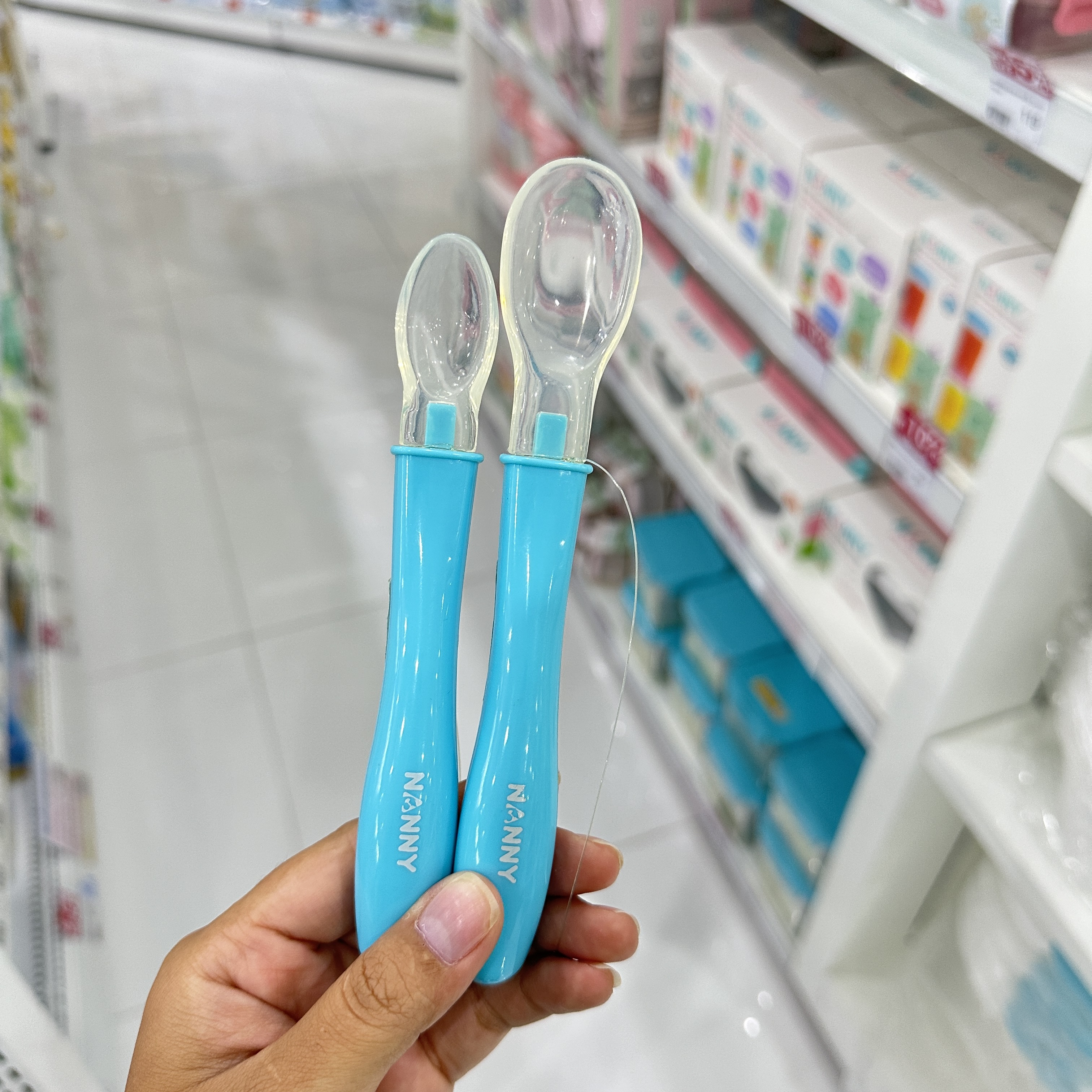 NANNY ช้อนซิลิโคน ป้อนอาหารเด็ก แพค 2 ชิ้น N5733