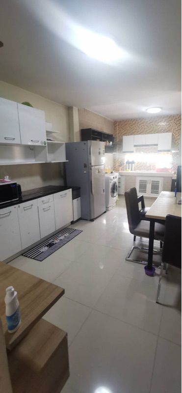 ขาย/ให้เช่าทาวน์โฮม ย่านวิภาวดี 20 พื้นที่ 26 ตรว. 5 ห้องนอน ขาย 7.5 ล้านบาท