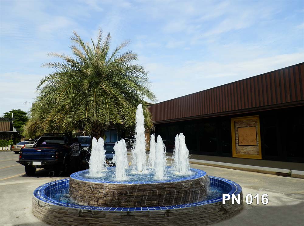 บ่อน้ำพุวงกลม 2 ชั้น หน้าร้าน PANA SPA ที่รังสิต คลอง3