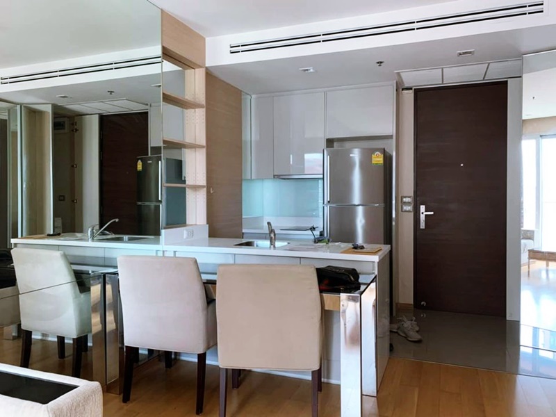 ขายคอนโด ดิ แอดเดรส อโศก พื้นที่ 45 ตร.ม. 1 ห้องนอน ขาย 6.9 ล้านบาท