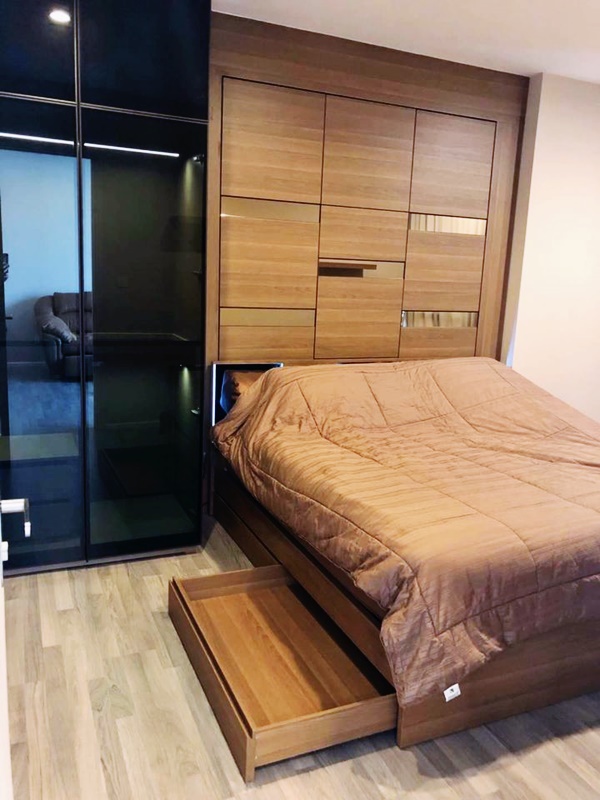 ให้เช่าคอนโด 333 ริเวอร์ไซด์ พื้นที่ 47 ตร.ม. 1 ห้องนอน เช่า 23,000 บ/ด