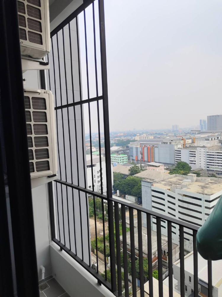 ให้เช่าคอนโด เดอะ ลีฟวิ่น เพชรเกษม พื้นที่ 33 ตรม. 1 ห้องนอน เช่า 15,000 บาท