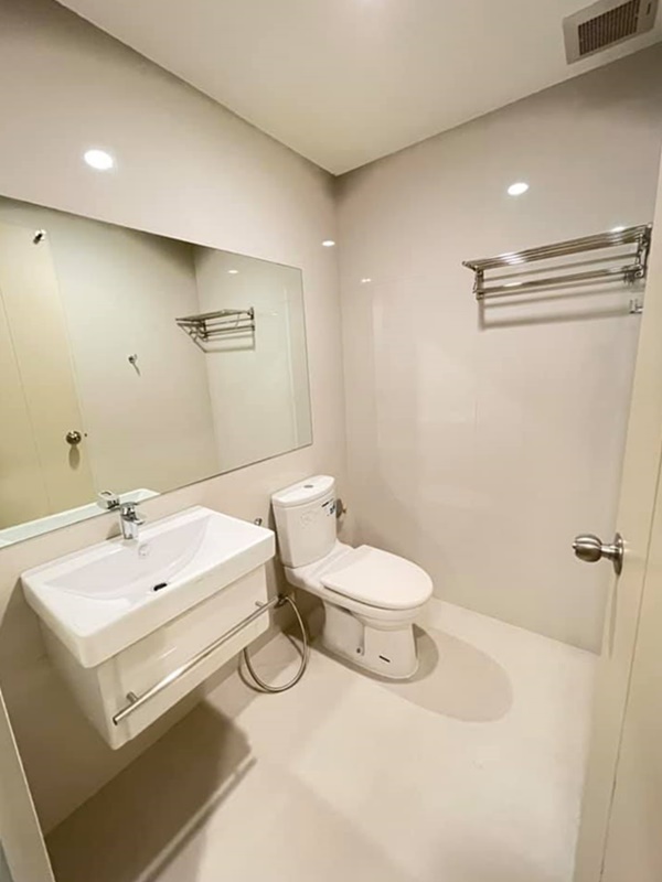 ให้เช่าคอนโดไลฟ์ อโศก พื้นที่ 55 ตร.ม. 2 ห้องนอน เช่า 21,500 บ/ด