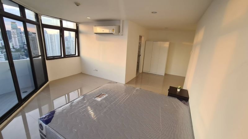 ให้เช่าคอนโดเดอะ วอเตอร์ฟอร์ด พาร์ค สุขุมวิท 53 146 ตร.ม. 3 ห้องนอน ให้เช่า 53,000 บ/ด