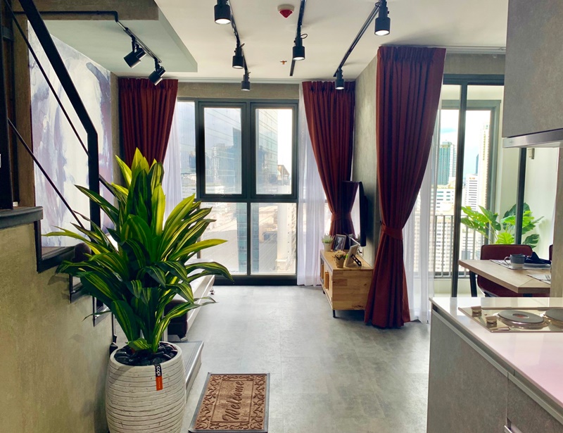 ขายคอนโด ไอดีโอ โมบิ พระราม 9 พื้นที่ 62 ตร.ม. 2 ห้องนอน (ดูเพล็กซ์) ขาย 10 ลบ เช่า 32,000 B