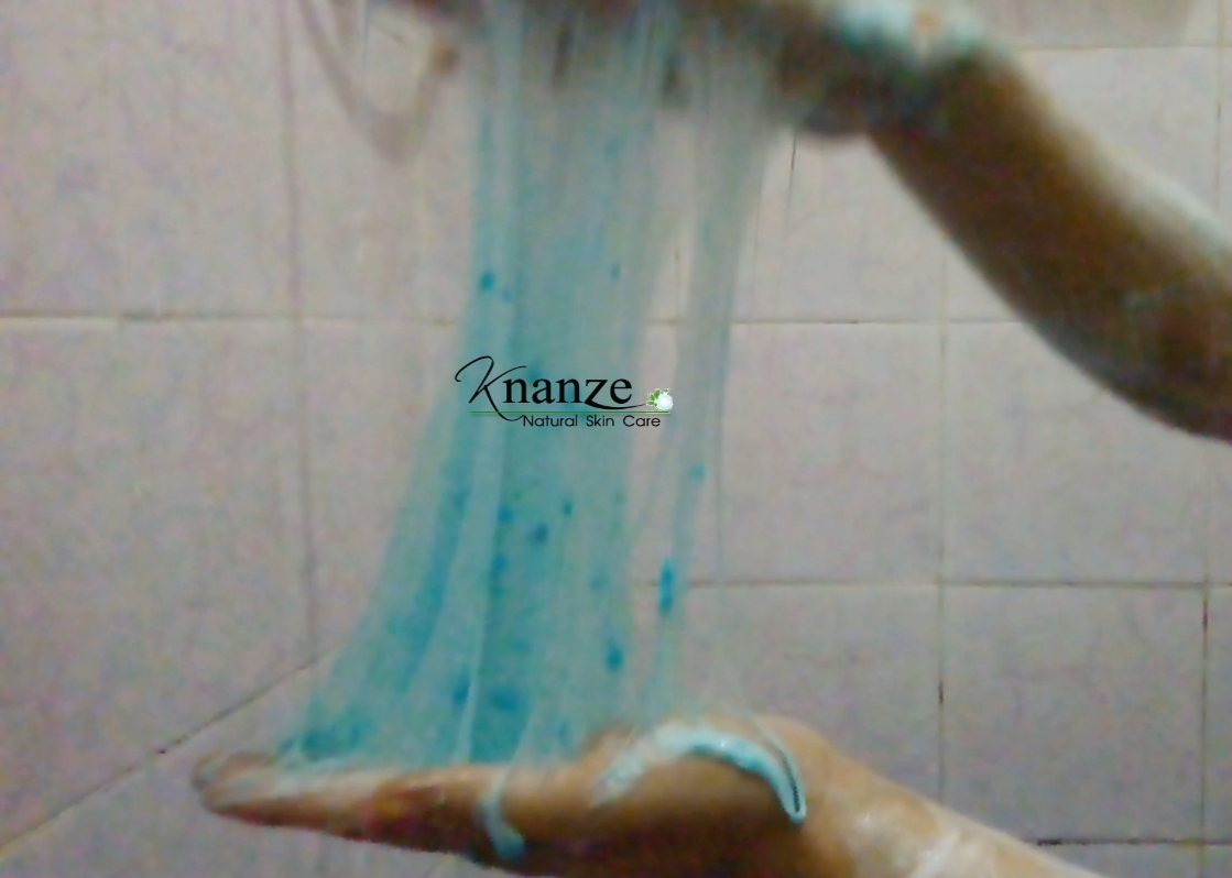 สครับน้ำตาลเมือกหอยทาก สีฟ้า Rosemary Scrub Ball