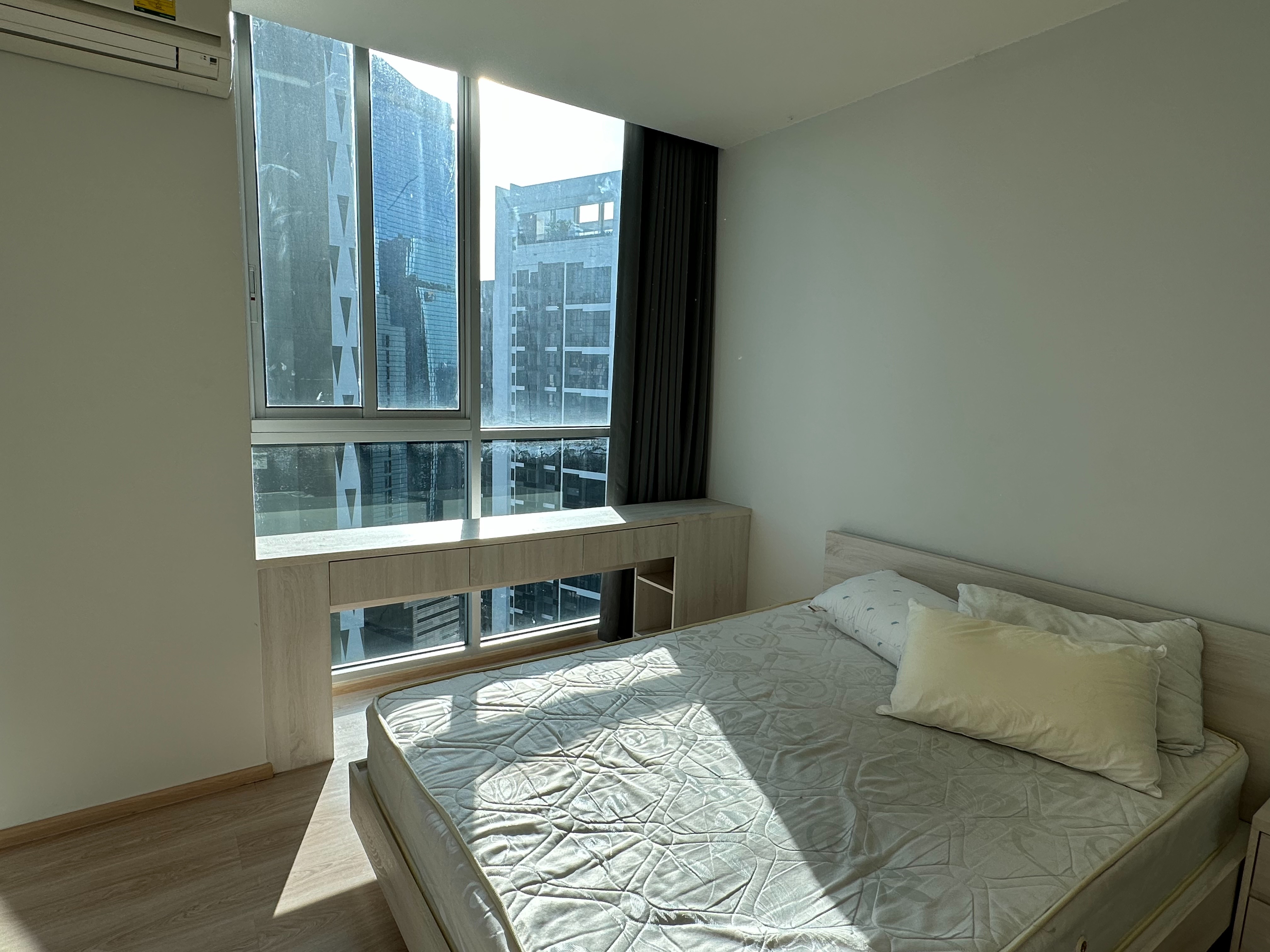 Noble Revolve รัชดา 2 ห้อง 2 ห้องนอน 2 ห้องน้ำ ขนาด 51 ตรม. ชั้น 2X-25