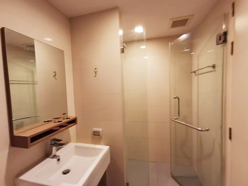 ให้เช่าคอนโด เฮ้าส์ 23 รัชดา-ลาดพร้าว 35 ตร. ม. 1 ห้องนอน เช่า 12,000 บ/ด