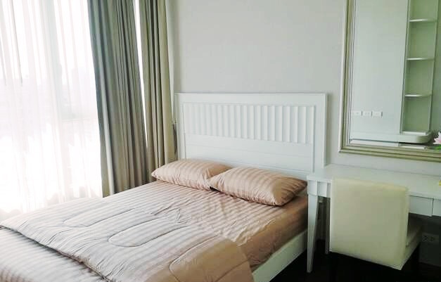 ขายคอนโด ไอวี่ ทองหล่อ พื้นที่ 85 ตร.ม. 2 ห้องนอน ขาย 18.5 ล้านบาท