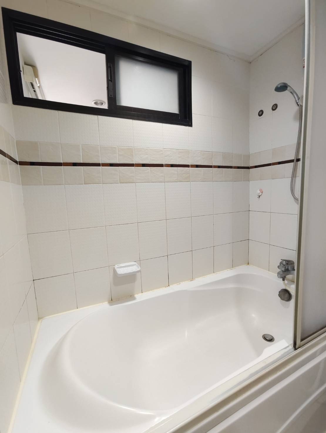 ให้เช่าคอนโด ลุมพินี เพลส พหล-สะพานควาย 36 ตร.ม. 1 ห้องนอน เช่า 12,000 บ/ด