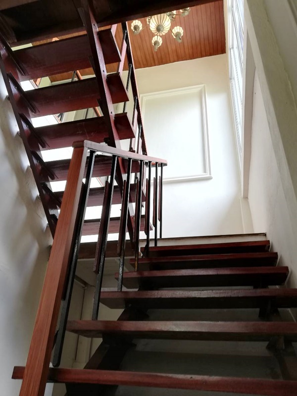 ให้เช่าบ้านเดี่ยว 2 ชั้น ย่านเจริญกรุง พื้นที่ 105 ตรว. 4 ห้องนอน เช่า 36,000 บ/ด