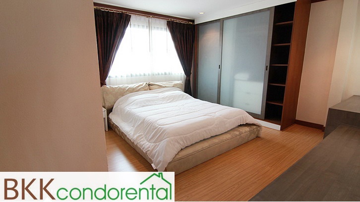 คอนโด ให้เช่า คอนโด วิวาเรียม เรสซิเดน ชั้น 3 พื้นที่ 230 ตรม. 3 ห้องนอน เช่า 50,000 บ/ด