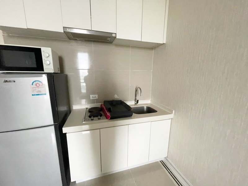 ให้เช่าคอนโด ทีซี กรีน พระราม 9 พื้นที่ 38 ตร.ม. 1 ห้องนอน เช่า 12,000 บ/ด