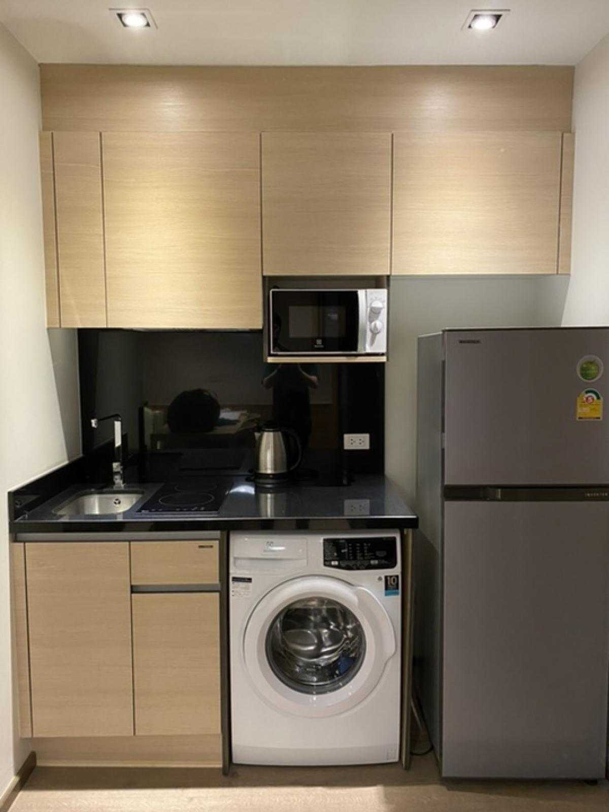 ให้เช่า คอนโด พาร์ค ออริจิ้น พร้อมพงษ์ 30 ตรม. Studio ราคาเช่า 23,000 บาท