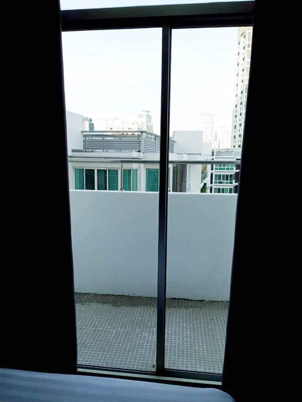 ให้เช่าคอนโด เดอะ แคปิตอล สุขุมวิท 30/1 พื้นที่ 35 ตร.ม. สตูดิโอ เช่า 17,000 บ/ด