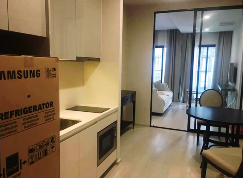 ให้เช่าคอนโด โนเบิล เพลินจิต พื้นที่ 48 ตร.ม. 1 ห้องนอน เช่า 30,000 บ/ด