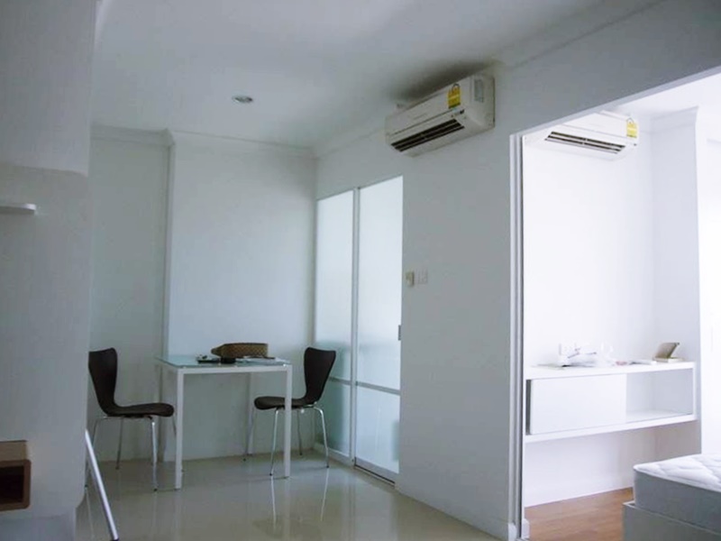 ให้เช่าคอนโด ลุมพินี เพลส พระราม 9 พื้นที่ 37 ตร.ม. 1 ห้องนอน ให้เช่า 13,000 บ/ด