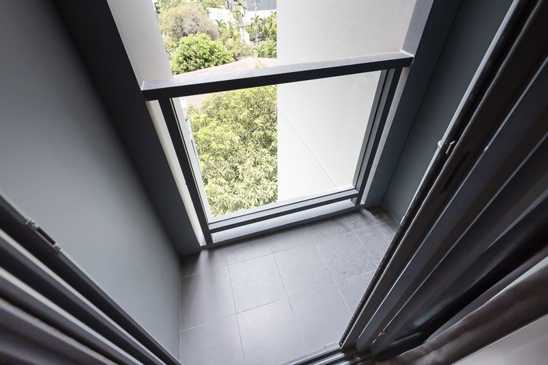 ให้เช่าคอนโด ทากะ เฮาส์ เอกมัย 12 พื้นที่ 52.68 ตร.ม. 2 ห้องนอน เช่า 32,000 บ/ด