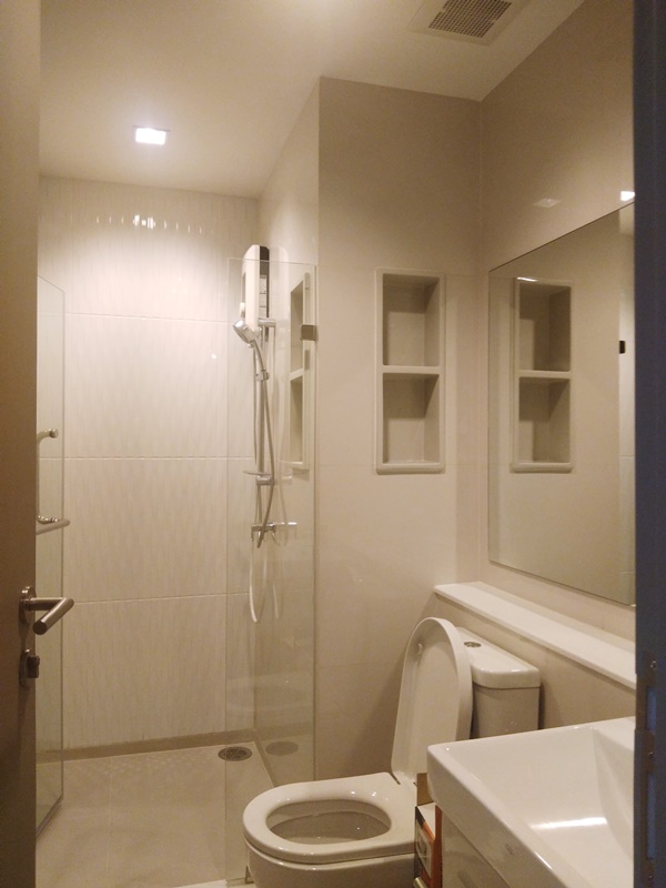 ให้เช่าคอนโดไลฟ์ อโศก พื้นที่ 40 ตร.ม. 2 ห้องนอน เช่า 22,000 บ/ด