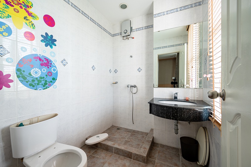 ให้เช่าทาวน์โฮม 4 ชั้น ย่านสุขุมวิท พื้นที่ 30 ตรว. 4 ห้องนอน เช่า 85,000 บ/ด