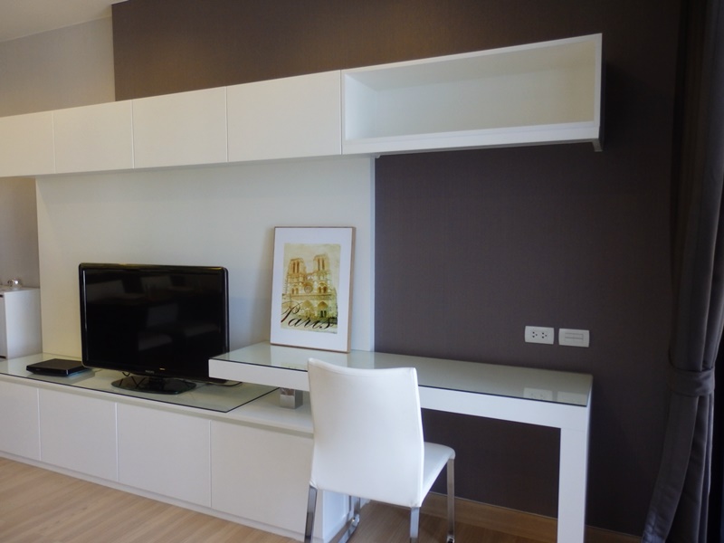 ขายคอนโดเออร์บาโน่ แอบโซลูท สาทร–ตากสิน 38 ตร.ม. 1 ห้องนอน ขาย 4.75 ล้านบาท