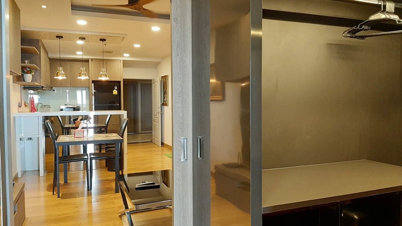 ให้เช่าคอนโด สเตท ทาวเวอร์ คอนโดมิเนียม พื้นที่ 68.23 ตรม. 1 ห้องนอน เช่า 30,000 บ/ด