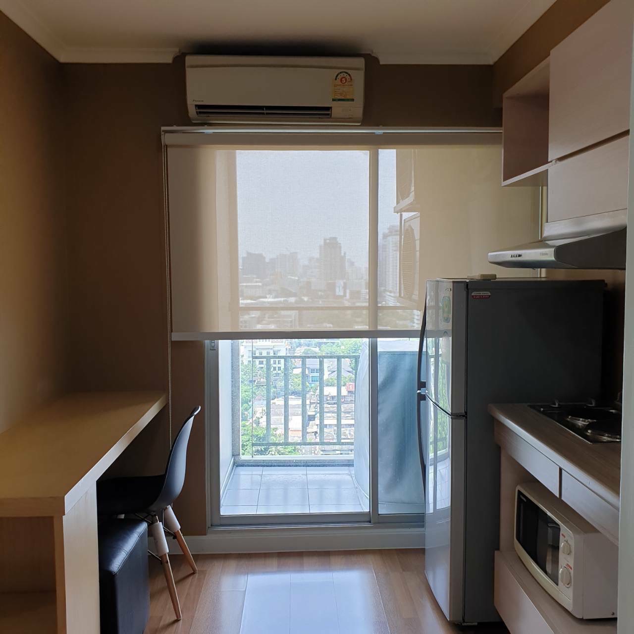 ให้เช่าคอนโด ลุมพินี เพลส พระราม 4-กล้วยน้ำไท 28 ตร. ม. 1 ห้องนอน เช่า 12,000 บ/ด