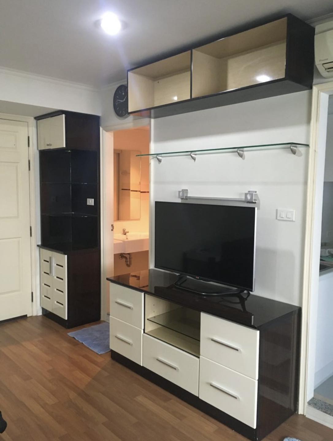 ให้เช่า ลุมพินี เพลส พหล สะพานควาย 35 ตร.ม 1 ห้องนอน ราคา 12,500 บาท/เดือน