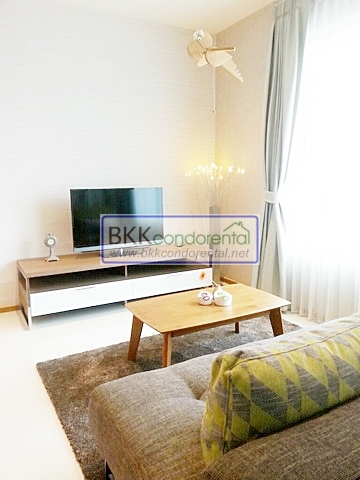 ให้เช่าคอนโด ดิ เอ็มโพริโอ เพลส พื้นที่ 48 ตร.ม. 1 ห้องนอน เช่า 40,000 บ/ด