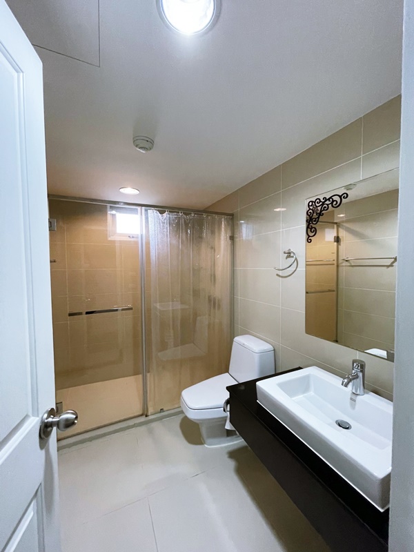 ขายคอนโด เบลล์ แกรนด์ พระราม 9 พื้นที่ 77 ตร.ม. 2 ห้องนอน เช่า 31,000 บ/ด ขาย 9.2 ล้าน