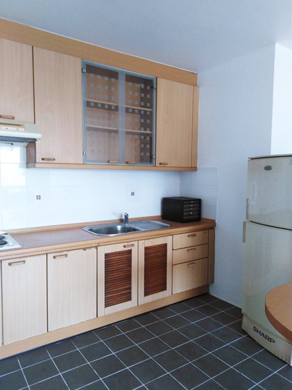 ให้เช่าคอนโด เมืองไทยภัทร คอมเพล็กซ์ พื้นที่ 72 ตร.ม. 1 ห้องนอน เช่า 15,000 บ/ด