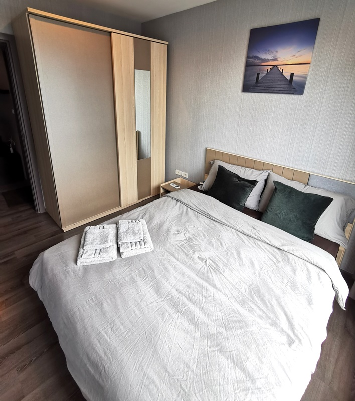 ให้เช่าคอนโด เดอะ เบส พาร์ค อีสท์ พื้นที่ 30 ตรม. 1 ห้องนอน เช่า 16,000 บ/ด