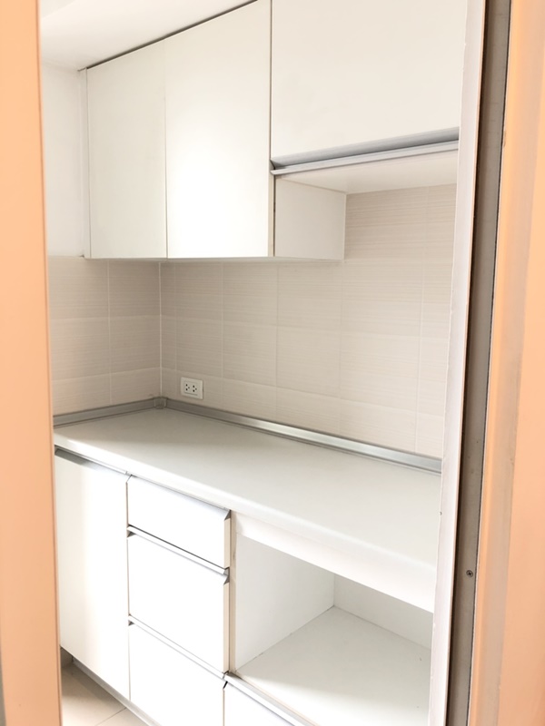 ขายคอนโด ลุมพินี เพลส พระราม 9 พื้นที่ 37 ตร.ม. 1 ห้องนอน ขาย 3.3 ล้านบาท