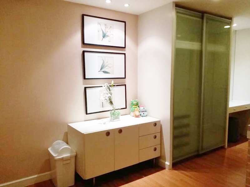 ให้เช่าคอนโด เดอะ เทรนดี้ คอนโดมิเนียม พื้นที่ 65 ตร.ม. 2 ห้องนอน เช่า 25,000 บ/ด