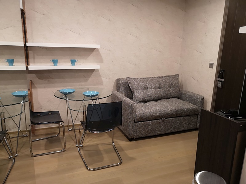 ให้เช่าคอนโด แอชตัน จุฬา-สีลม พื้นที่ 24 ตร.ม. ห้องสตูดิโอ ให้เช่า 20,000 บ/ด