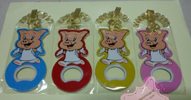 เปิดขวดหมูทองคละสี