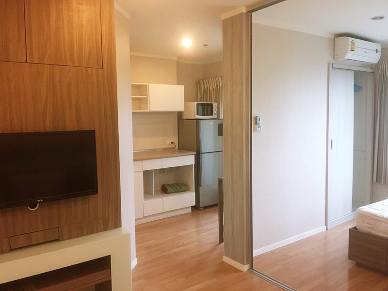 ให้เช่าคอนโด ลุมพินี วิลล์ สุขุมวิท 77(2) พื้นที่ 26 ตร.ม. 1 ห้องนอน ให้เช่า 9,800 บ/ด