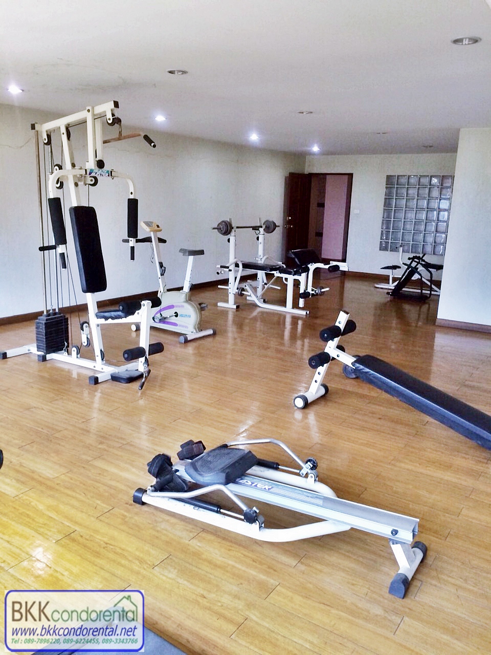 ให้เช่าคอนโด 49 สวีท ชั้น X พื้นที่ 38 ตร.ม. 1 ห้องนอน เช่า 16,000 บ/ด