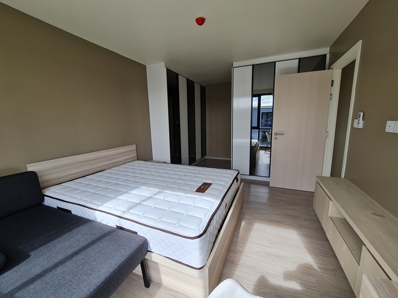 ให้เช่าคอนโด มาเอสโตร 03 รัชดา-พระราม 9 พื้นที่ 64 ตร.ม. 2 ห้องนอน เช่า 30,000 บ/ด