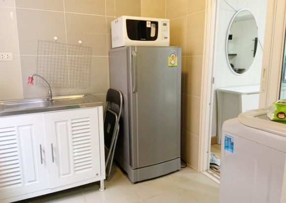 ให้เช่า แฮปปี้ คอนโด รัชดา 18 พื้นที่ 28.5 ตร.ม. สตูดิโอ เช่า 8,000 บ/ด