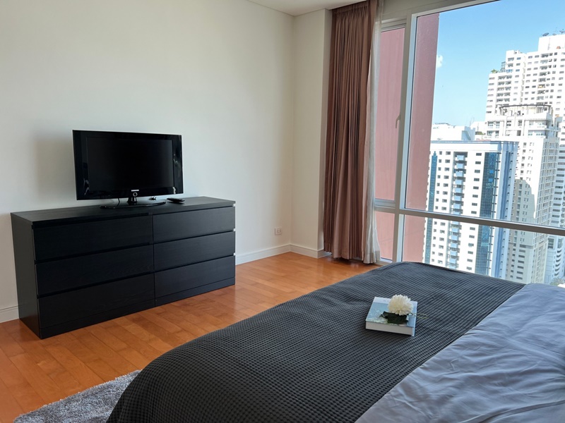 ให้เช่าคอนโด ฟูลเลอตัน สุขุมวิท พื้นที่ 105 ตร.ม. 2 ห้องนอน เช่า 78,000 บ/ด