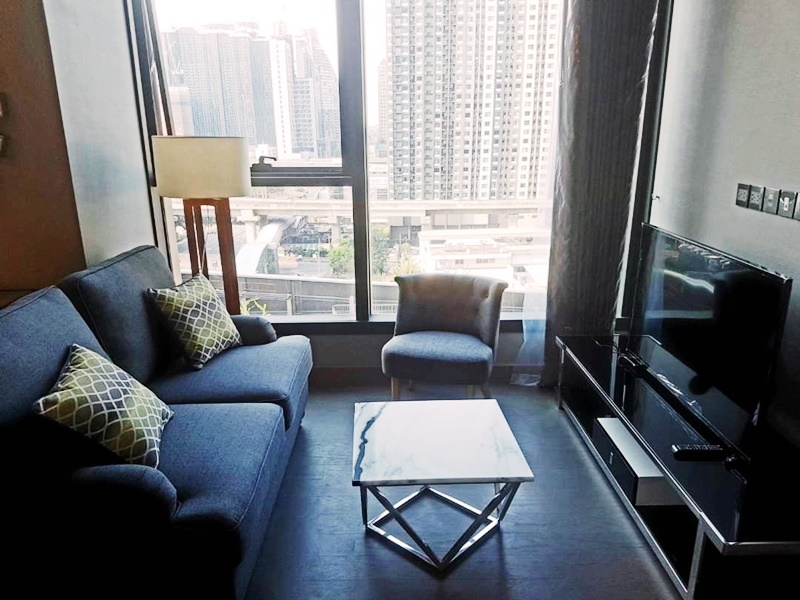 ให้เช่าคอนโด ดิ เอส แอท สิงห์ คอมเพล็กซ์ 48 ตร.ม. 1 ห้องนอน เช่า 40,000 บ/ด