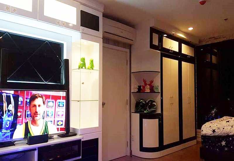 ขายคอนโด เดอะ ทรี อินเตอร์เชนจ์ พื้นที่ 31 ตร.ม. 1 ห้องนอน ขาย 2.9 ล้านบาท